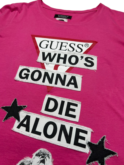 GUESS WHO D!E ALONE T-SHIRT