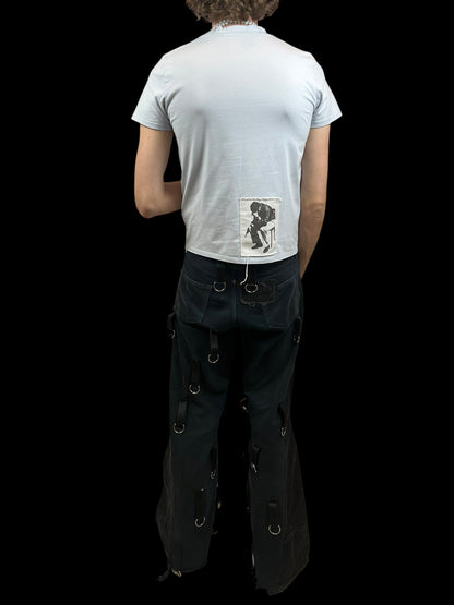 GUESS WHO D!E BROKE T-SHIRT