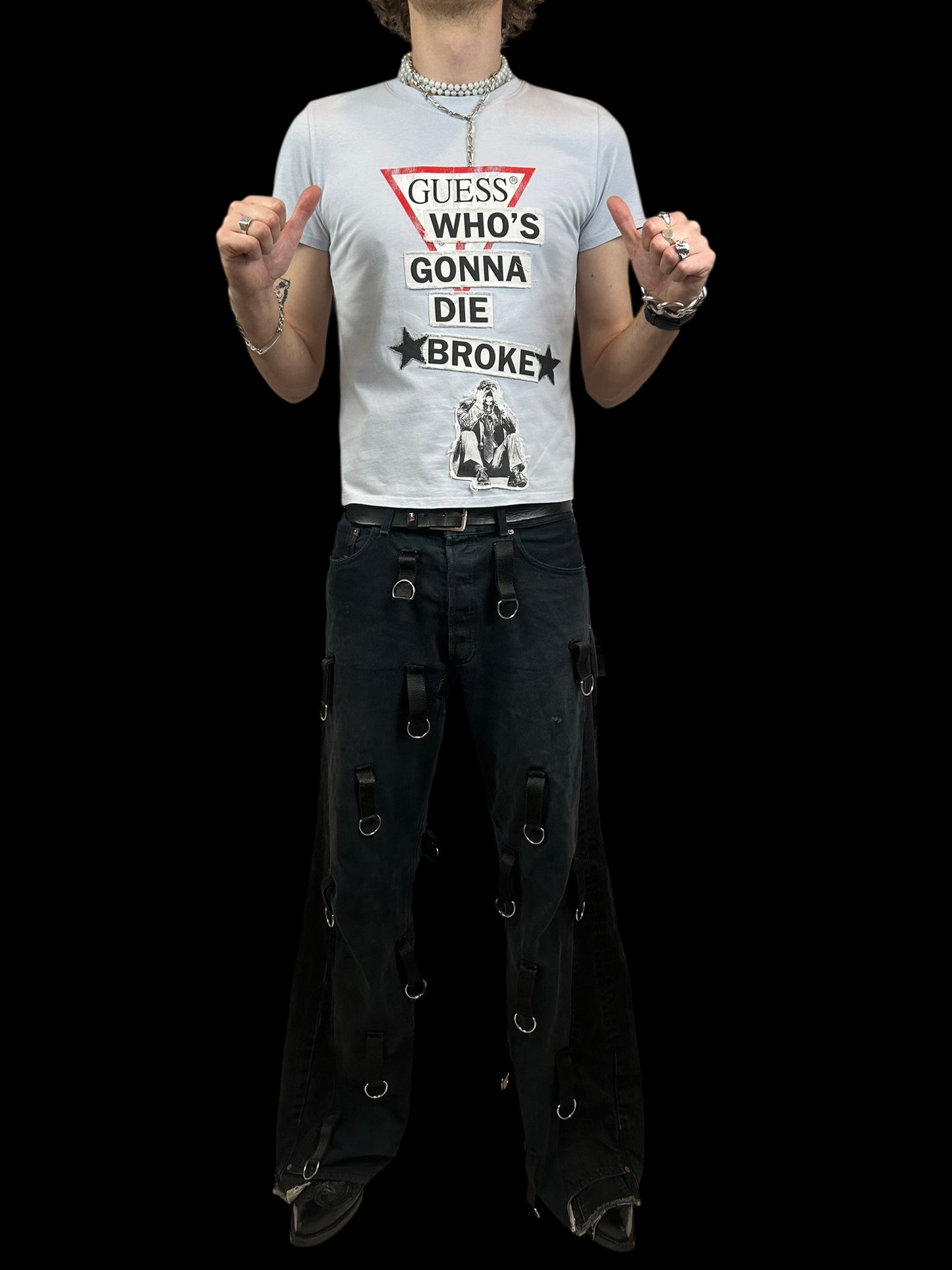 GUESS WHO D!E BROKE T-SHIRT