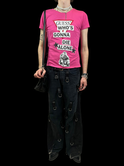 GUESS WHO D!E ALONE T-SHIRT